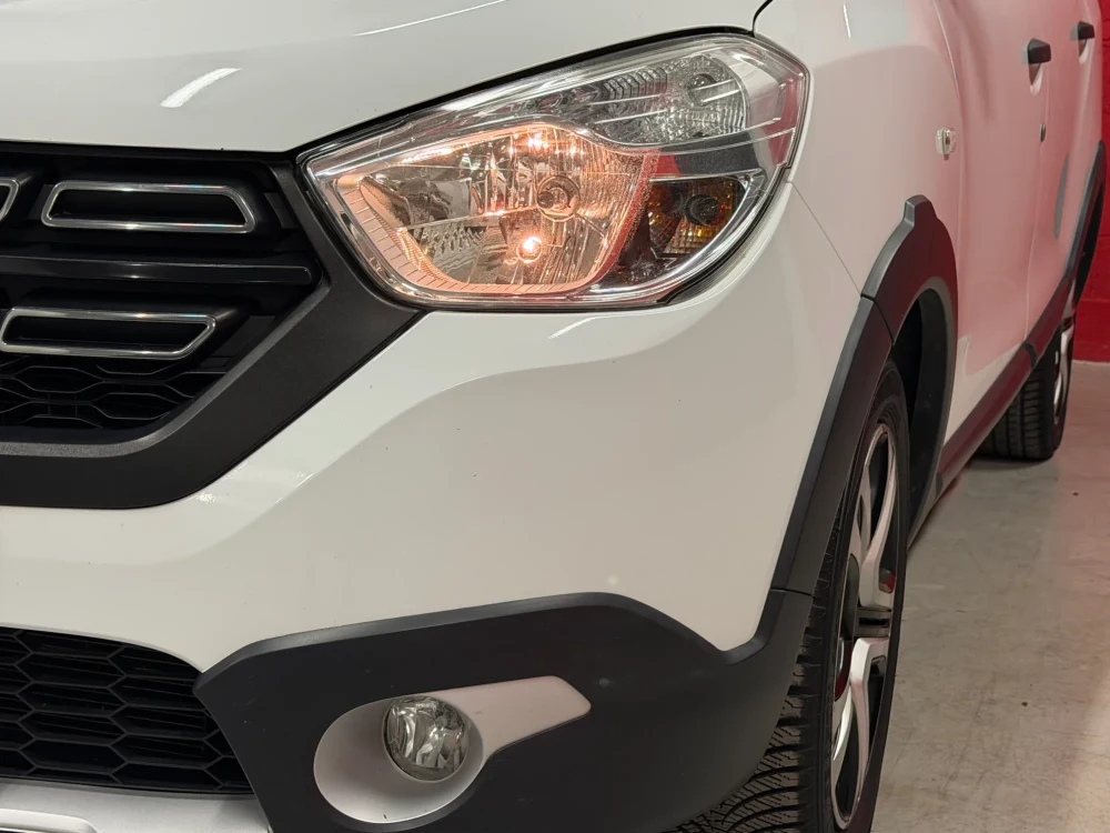 DACIA LODGY 1.5 HDI 110cv Stepway — photo 4